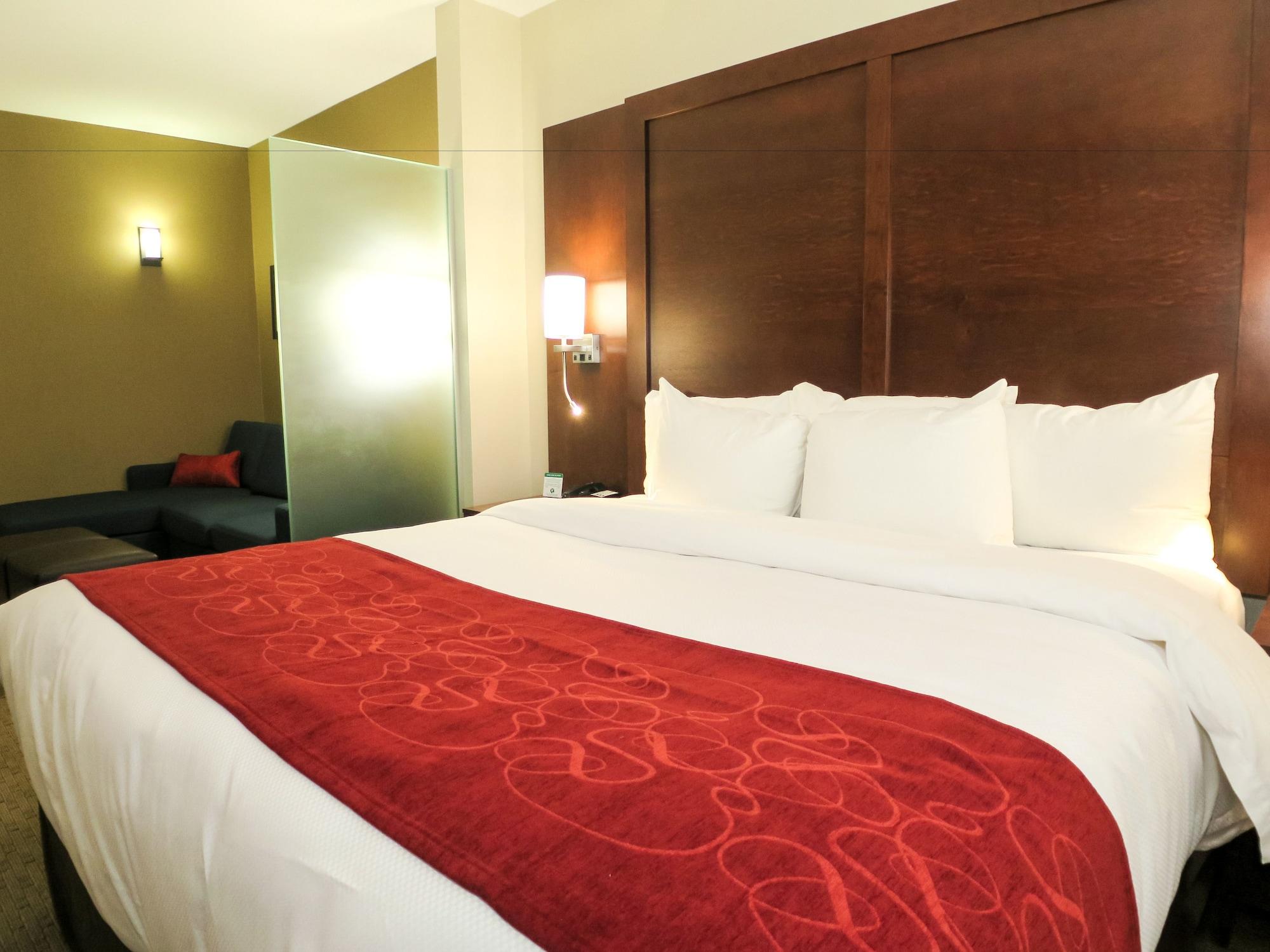 Comfort Suites Реджайна Екстер'єр фото