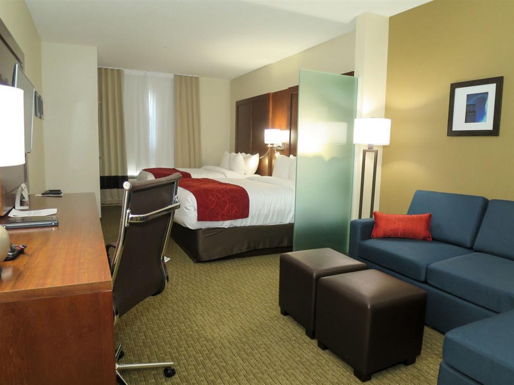 Comfort Suites Реджайна Екстер'єр фото