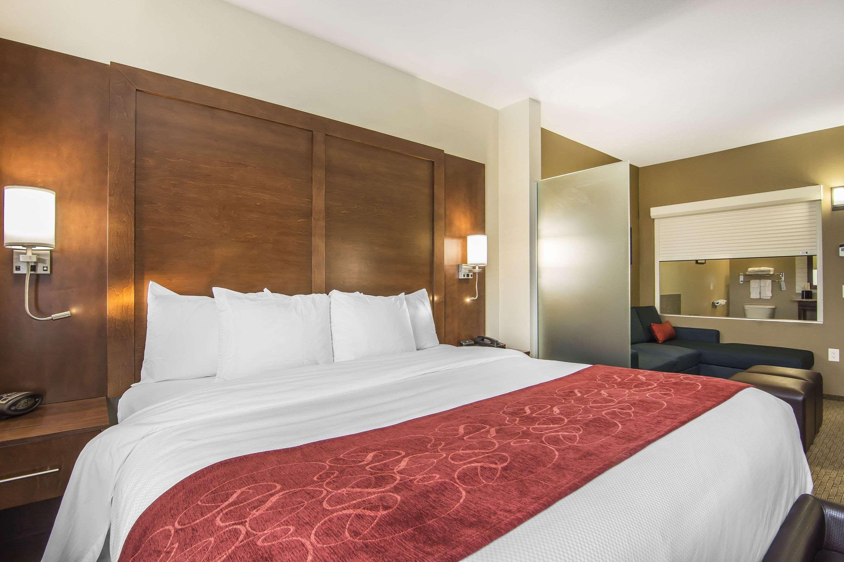 Comfort Suites Реджайна Екстер'єр фото