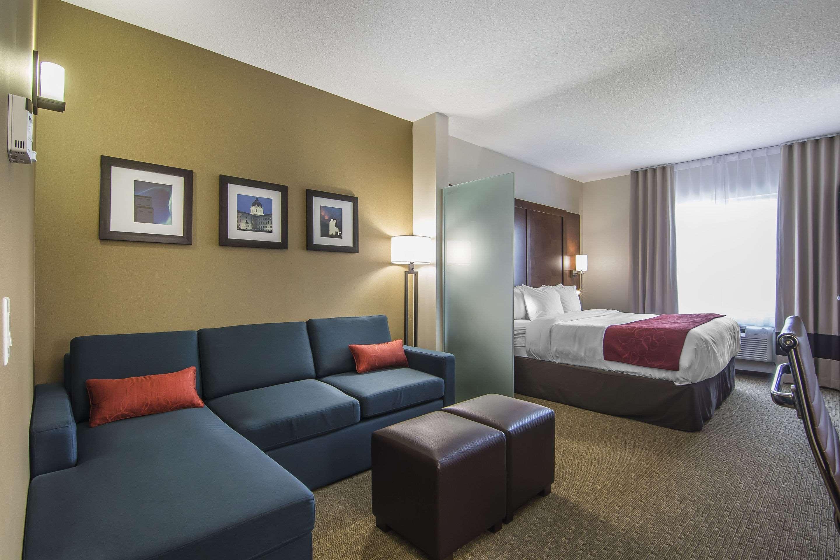 Comfort Suites Реджайна Екстер'єр фото